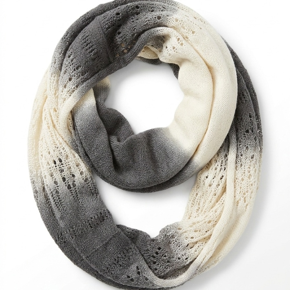 Elegant Gray and Cream Scarf - Picture 2 of 2